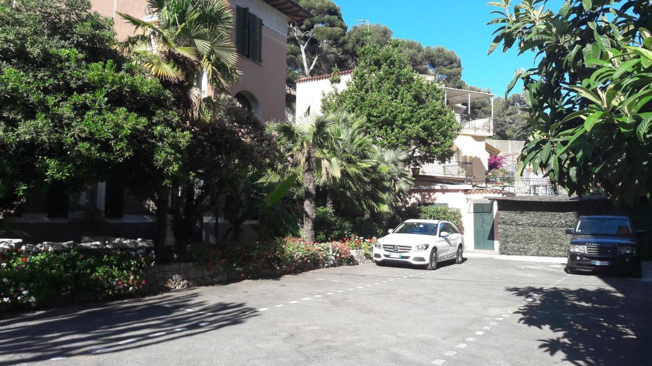 Hotel La Scogliera 博尔迪盖拉 外观 照片
