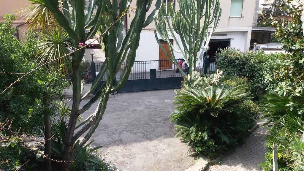 Hotel La Scogliera 博尔迪盖拉 外观 照片