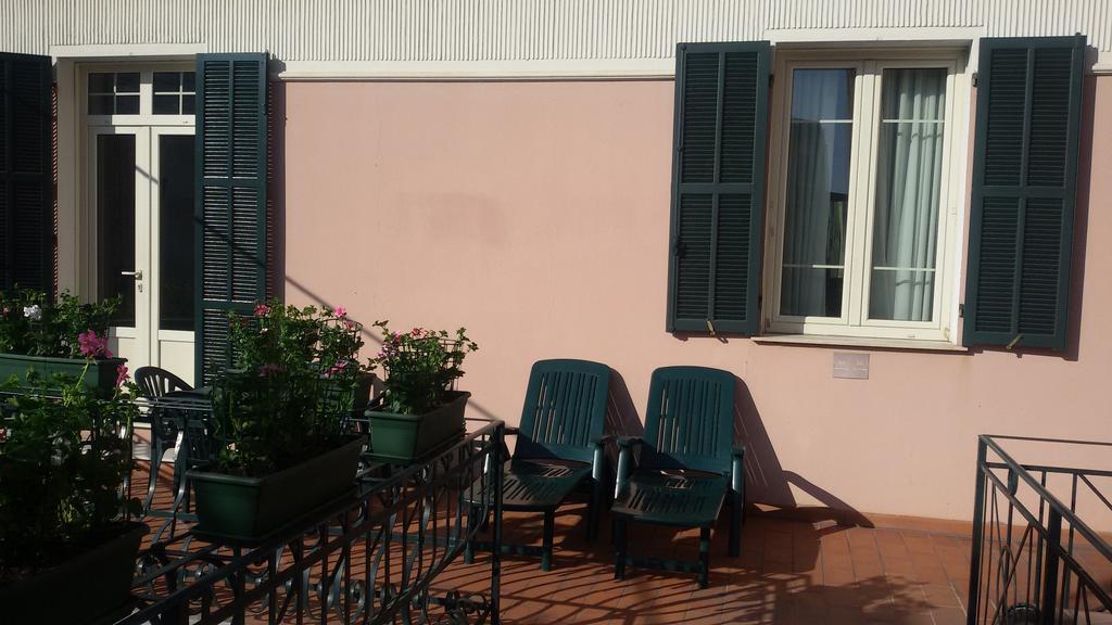 Hotel La Scogliera 博尔迪盖拉 外观 照片