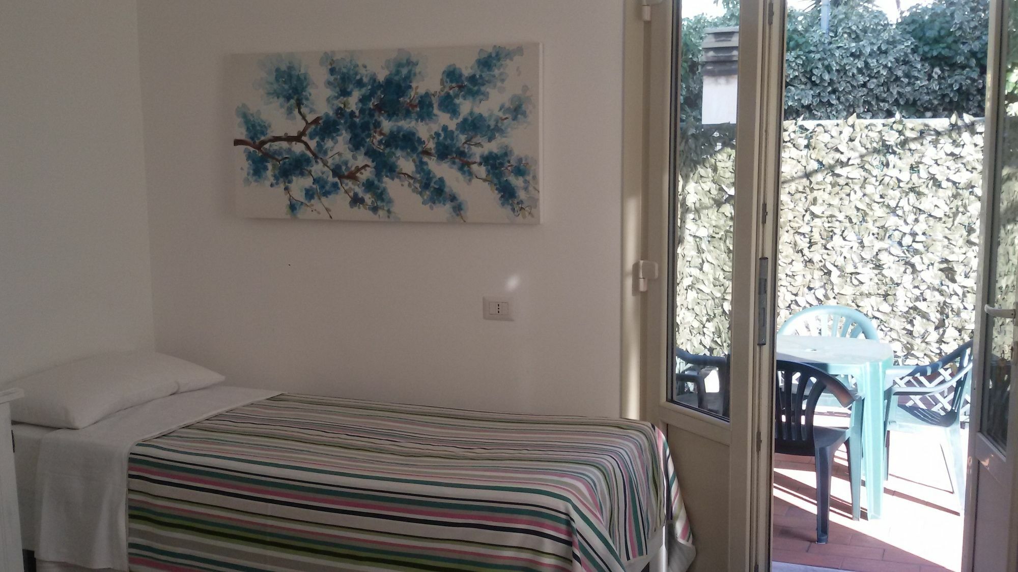 Hotel La Scogliera 博尔迪盖拉 外观 照片